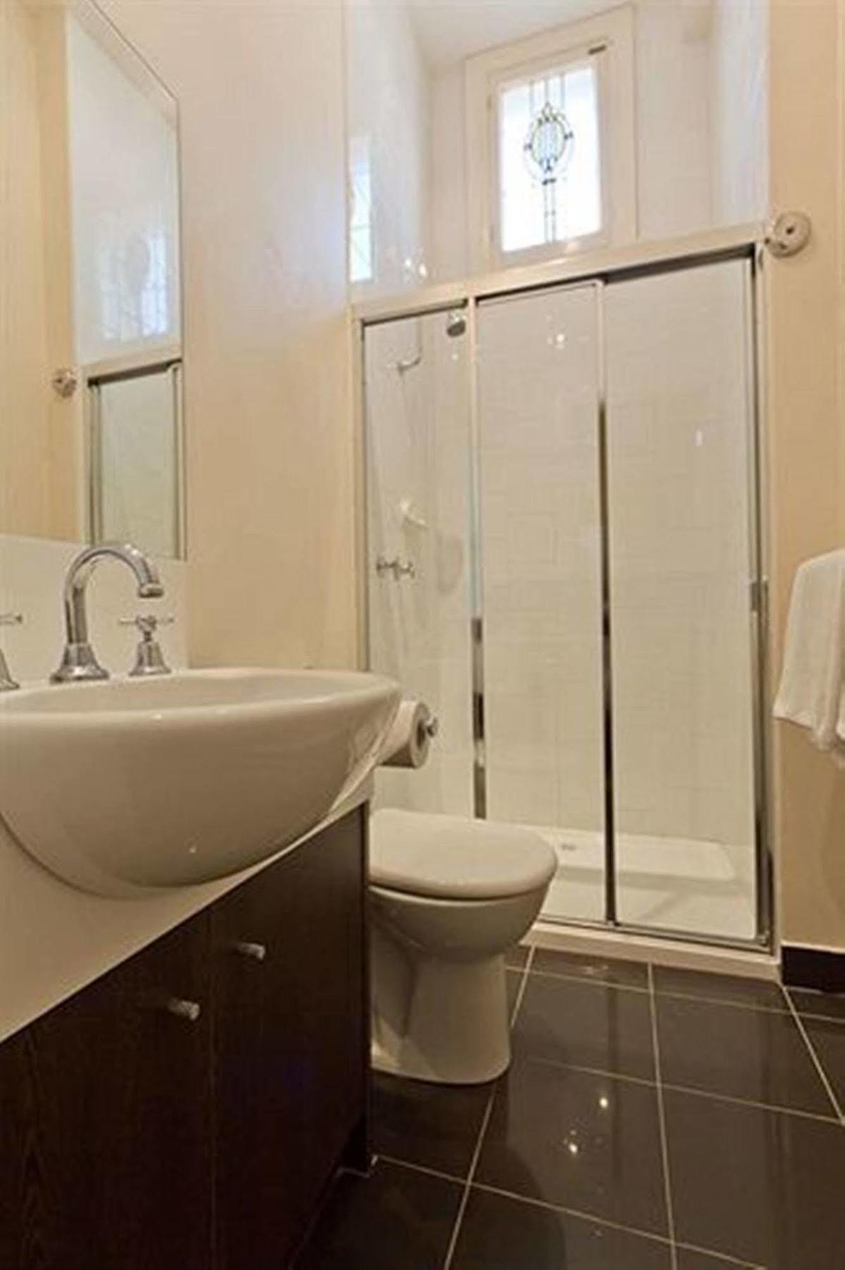 Sixty Two On Grey Serviced Aparthotel 4*